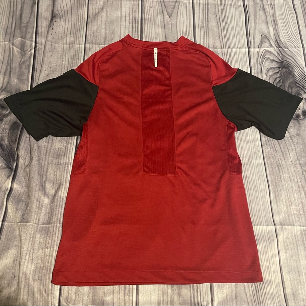 Nike AIG Soccer Manchester United Jersey - Picture 5 of 5